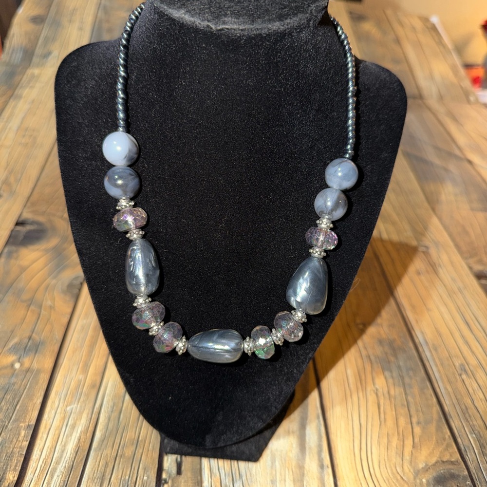 Elegant‎ Black and Silver Beaded Necklace